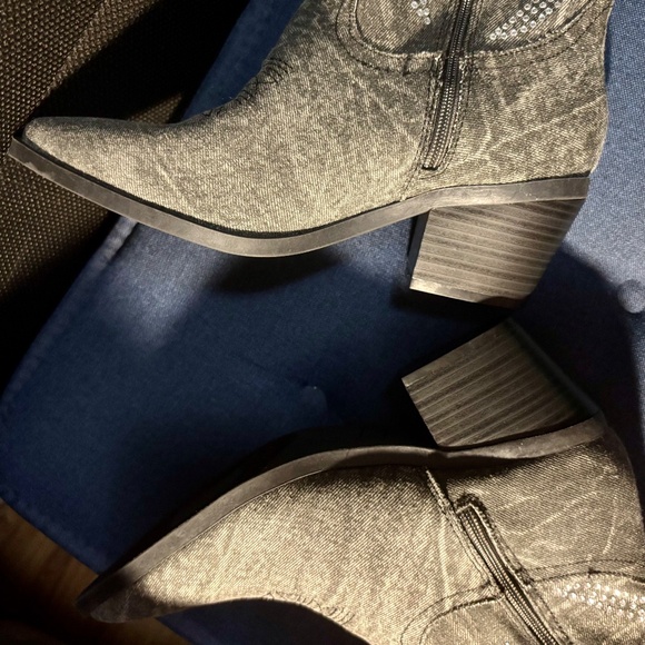 Camo. and Rhinestone Heeled Boots - Picture 3 of 6